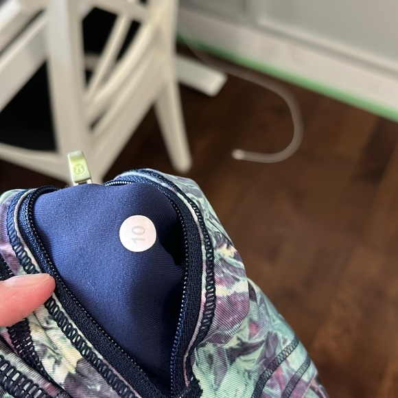 Lululemon Run: Top Speed Crop Iridescent Multi 10 - Picture 4 of 10